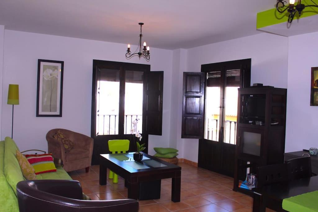 Boutique Style Apartment In Velez De Benaudalla - Near Salobrena 외부 사진